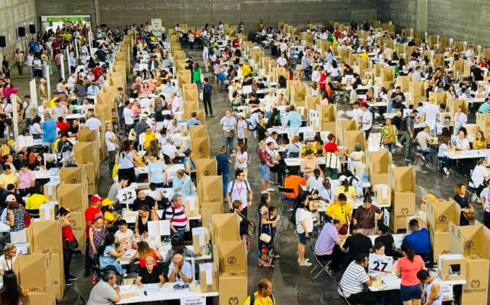 Centro de votación Colombia