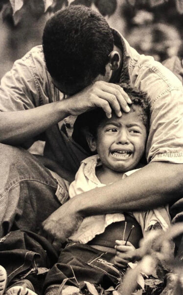 Foto por Jesús Abad Colorado - ejemplo perfecto sobre la fotografía de la memoria en Colombia Foto por Jesús Abad Colorado